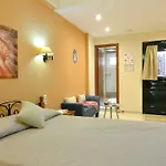 Marilena Studios And Apartments